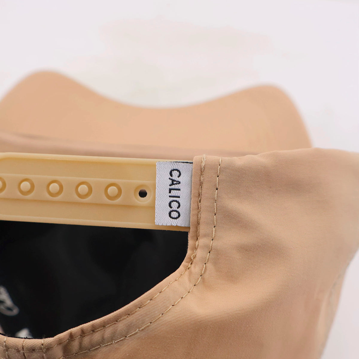 Nylon Snapback - Sand